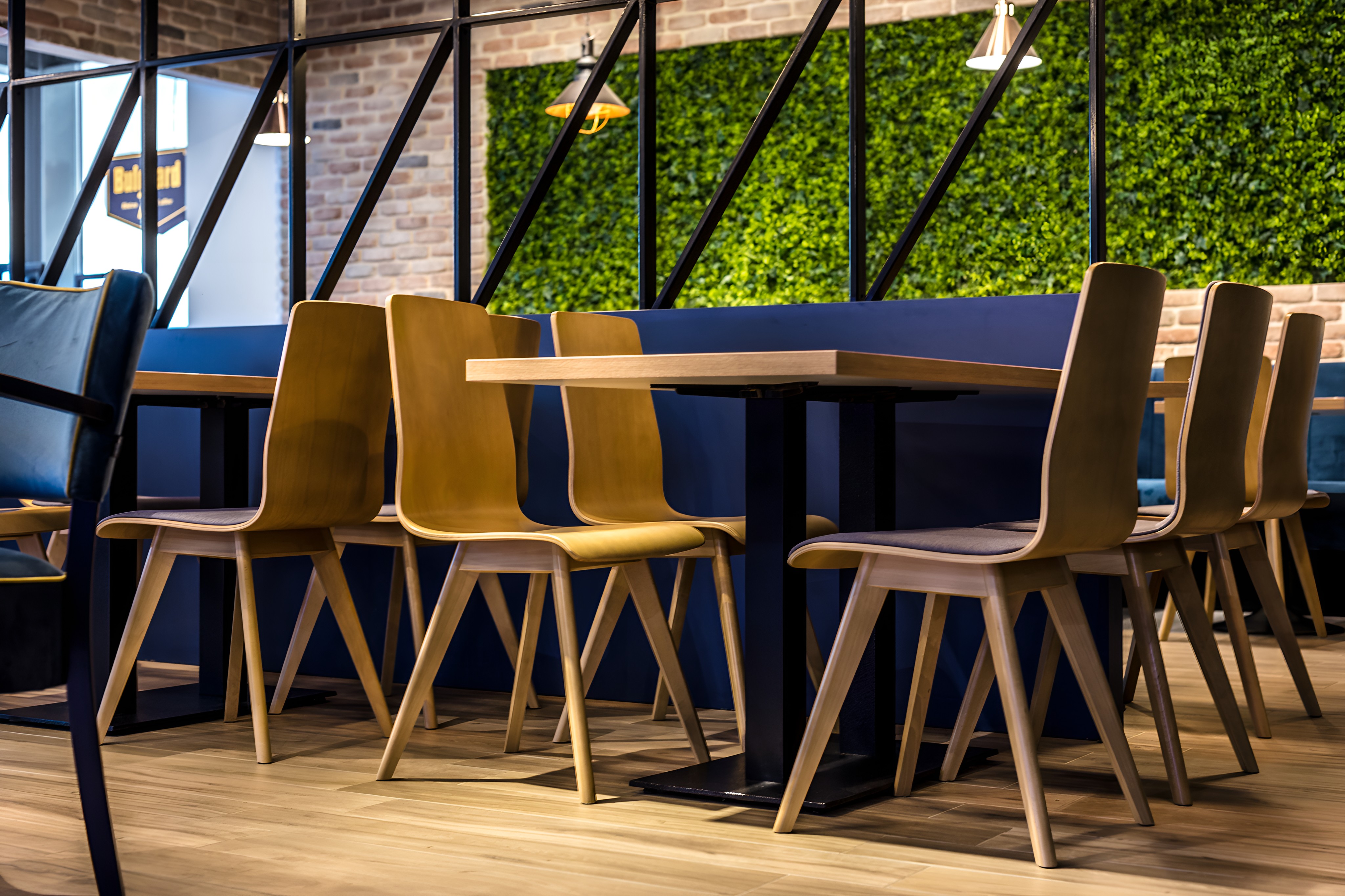 Small Restaurant Design Ideas