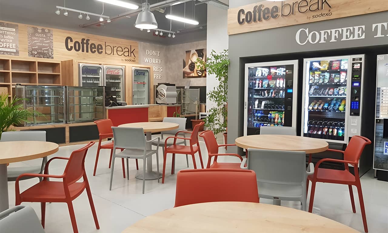Food Hall and Ghost Kitchen Furniture: Practical Considerations